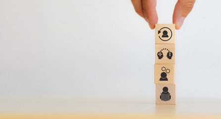 48岁如何配置保险？