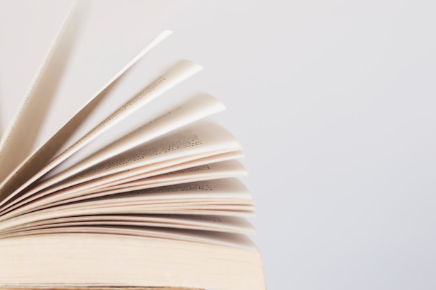 48岁如何配置保险？