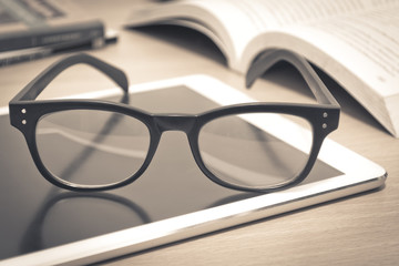 Video Killed the Radio Star 歌词